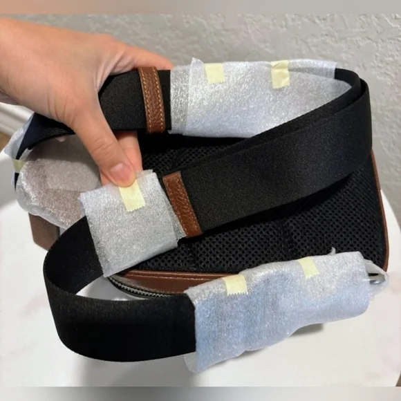 Coach Racer Sling Pack Crossbody Bag NWT - Picture 8 of 11